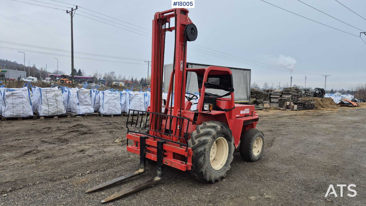 Rough terrain forklift MANITOU MB 30N (1993) - Vysokozdvižný vozík terénní: obrázek 3 Rough terrain forklift MANITOU MB 30N (1993) - Vysokozdvižný vozík terénní: obrázek 3