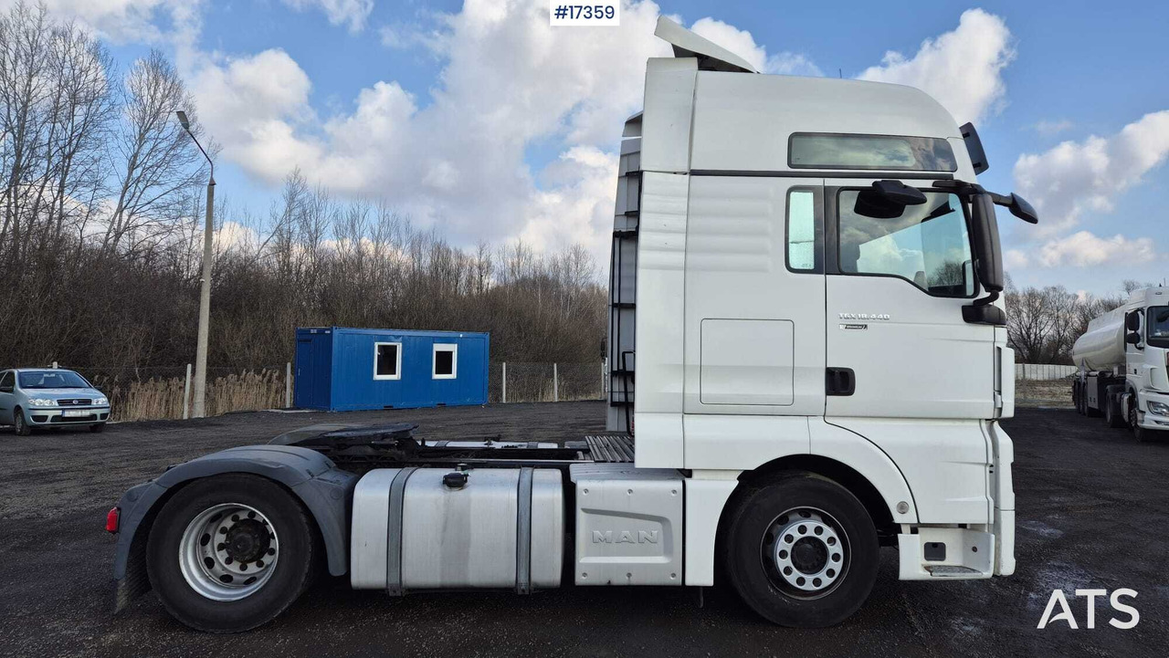 Truck tractor MAN TGX 18.440 EfficientLine 2 (2016) - Tahač: obrázek 5 Truck tractor MAN TGX 18.440 EfficientLine 2 (2016) - Tahač: obrázek 5