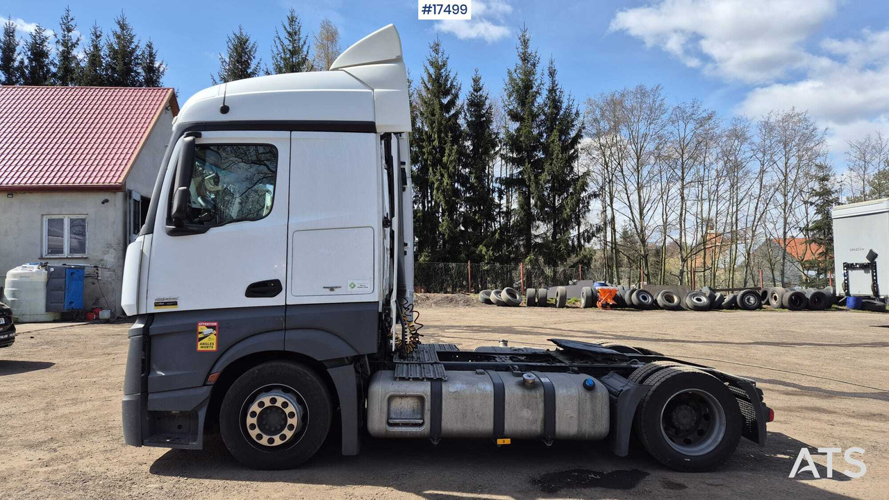 Truck tractor MERCEDES-BENZ ACTROS 1845 (2017) - Tahač: obrázek 4 Truck tractor MERCEDES-BENZ ACTROS 1845 (2017) - Tahač: obrázek 4