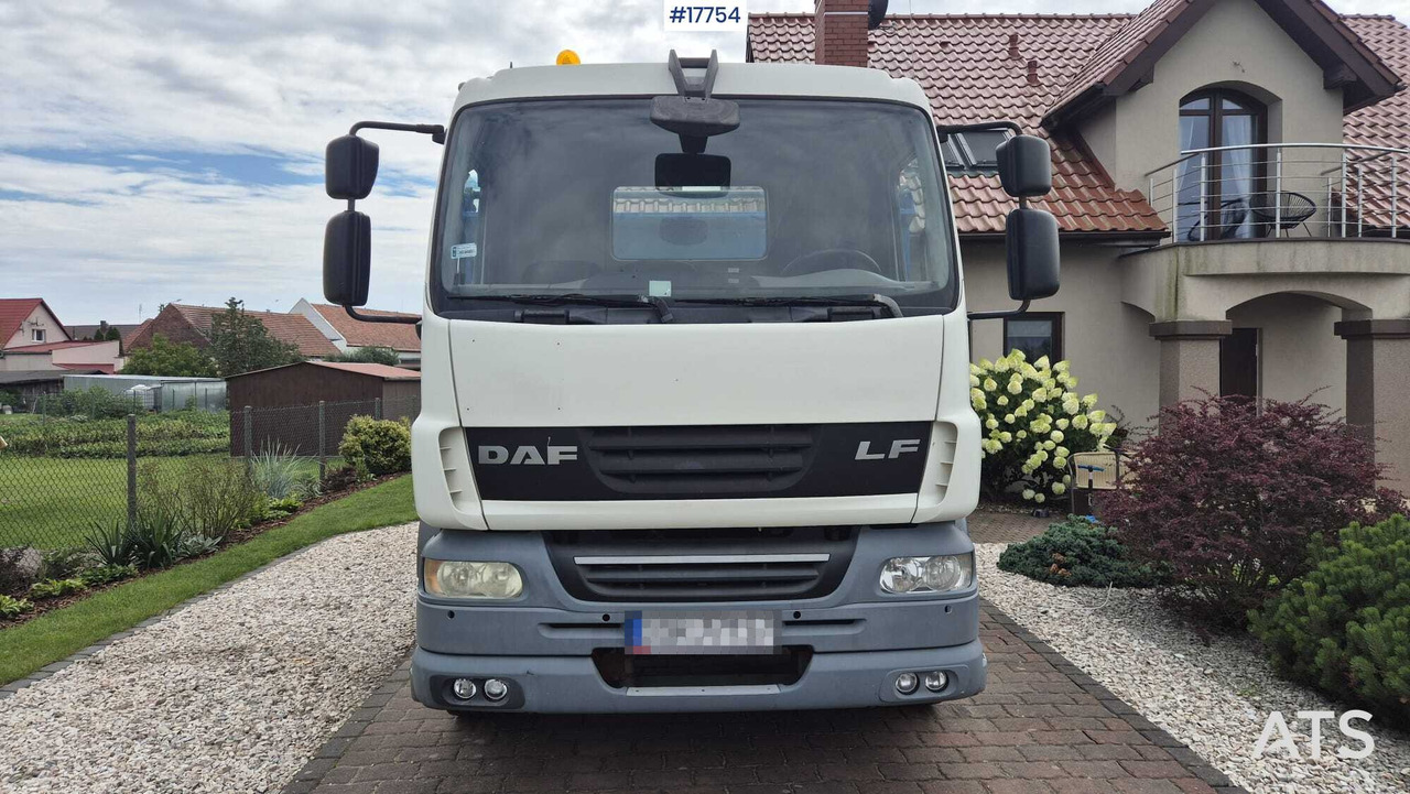 Two-axle tipper DAF LF 55.300 (2013) - Sklápěč: obrázek 4 Two-axle tipper DAF LF 55.300 (2013) - Sklápěč: obrázek 4
