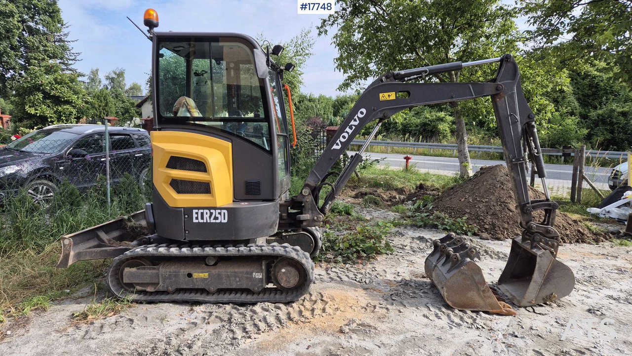 VOLVO ECR25D Mini Crawler Excavator (2021) - Mini rýpadlo: obrázek 1 VOLVO ECR25D Mini Crawler Excavator (2021) - Mini rýpadlo: obrázek 1