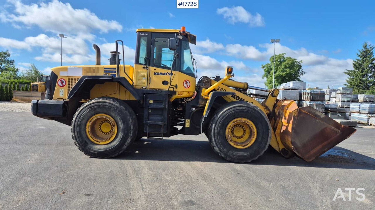 Wheel loader KOMATSU WA380-5H (2004) - Kolový nakladač: obrázek 2 Wheel loader KOMATSU WA380-5H (2004) - Kolový nakladač: obrázek 2