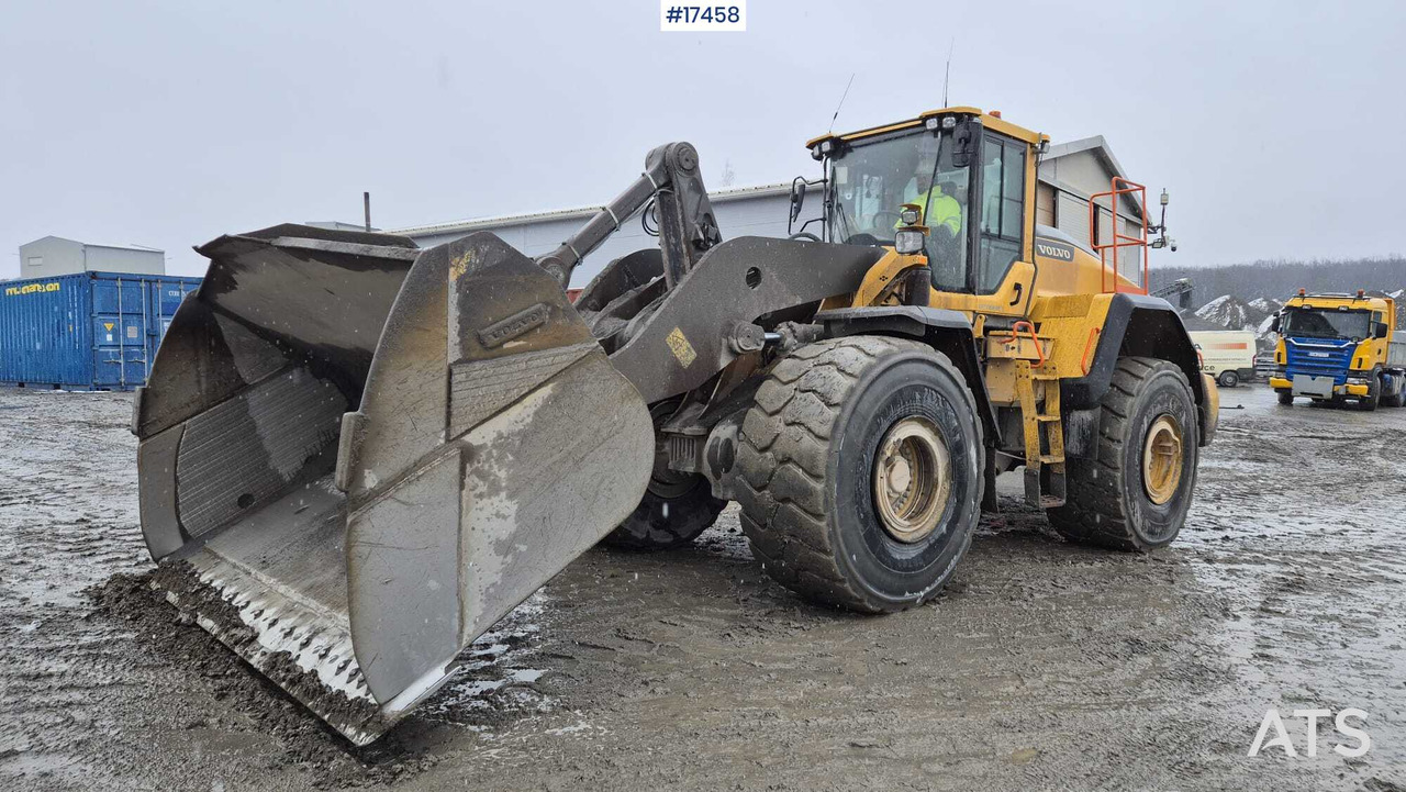 Wheel loader VOLVO L220H OptiShift (2021) - Kolový nakladač: obrázek 2 Wheel loader VOLVO L220H OptiShift (2021) - Kolový nakladač: obrázek 2