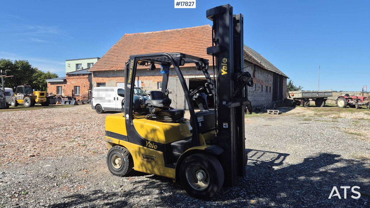 YALE GLP35VX Forklift (2017) - Plynový vysokozdvižný vozík: obrázek 1 YALE GLP35VX Forklift (2017) - Plynový vysokozdvižný vozík: obrázek 1