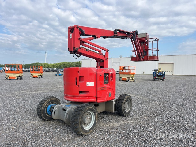 2011 Genie Z-34/22 4WD Diesel Articulating Boom Lift - Kloubová plošina: obrázek 2 2011 Genie Z-34/22 4WD Diesel Articulating Boom Lift - Kloubová plošina: obrázek 2