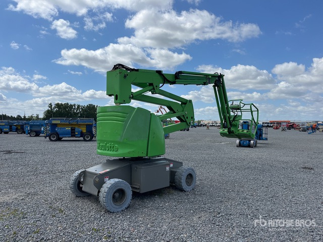 2011 Haulotte HA15IP 2WD Electric Articulating Boom Lift - Kloubová plošina: obrázek 2 2011 Haulotte HA15IP 2WD Electric Articulating Boom Lift - Kloubová plošina: obrázek 2