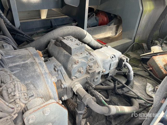 2012 Side Bull XXL Side Loading Forklift - Dieselový vysokozdvižný vozík: obrázek 4 2012 Side Bull XXL Side Loading Forklift - Dieselový vysokozdvižný vozík: obrázek 4