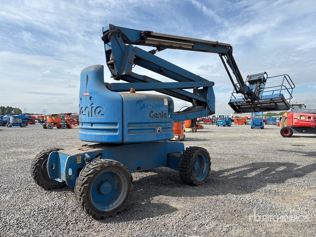 2013 Genie Z80/34 4WD Diesel Articulating Boom Lift - Kloubová plošina: obrázek 1 2013 Genie Z80/34 4WD Diesel Articulating Boom Lift - Kloubová plošina: obrázek 1