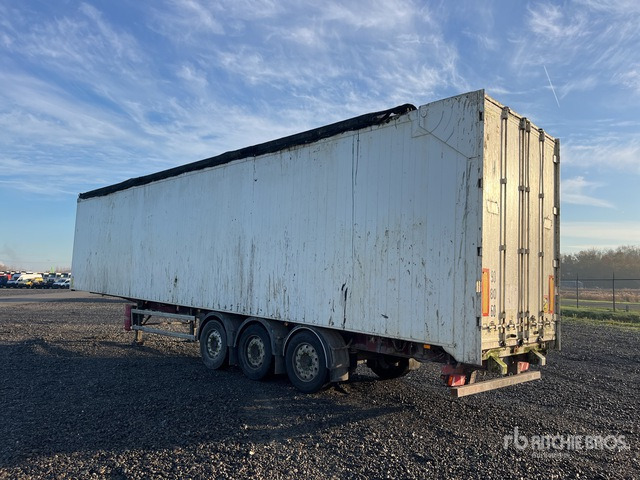 2013 Samro ST3310 Utility Trailer - S posuvnou podlahou návěs: obrázek 3 2013 Samro ST3310 Utility Trailer - S posuvnou podlahou návěs: obrázek 3