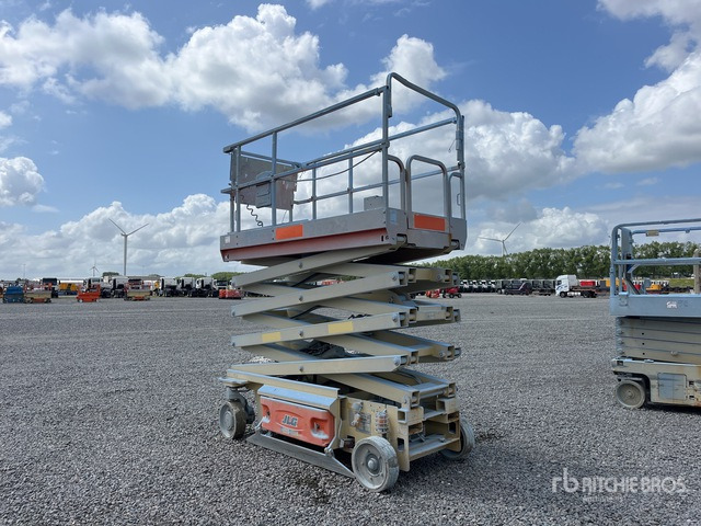 2015 JLG 2646 Electric Scissor Lift - Nůžková plošina: obrázek 4 2015 JLG 2646 Electric Scissor Lift - Nůžková plošina: obrázek 4