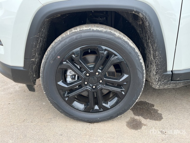 2022 Jeep Compass Longitude 4WD Hybrid (Unused) SUV - SUV: obrázek 5 2022 Jeep Compass Longitude 4WD Hybrid (Unused) SUV - SUV: obrázek 5