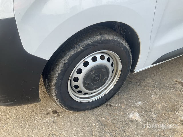 2023 Opel Vivaro Passenger Van - Minibus, Mikrobus: obrázek 5 2023 Opel Vivaro Passenger Van - Minibus, Mikrobus: obrázek 5