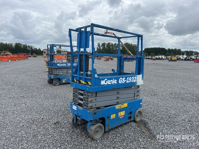 Genie GS-1932 Scissor Lift - Nůžková plošina: obrázek 2 Genie GS-1932 Scissor Lift - Nůžková plošina: obrázek 2