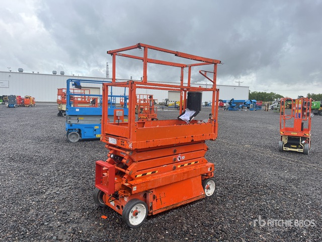 Skyjack SJIII-3219 Scissor Lift - Nůžková plošina: obrázek 3 Skyjack SJIII-3219 Scissor Lift - Nůžková plošina: obrázek 3