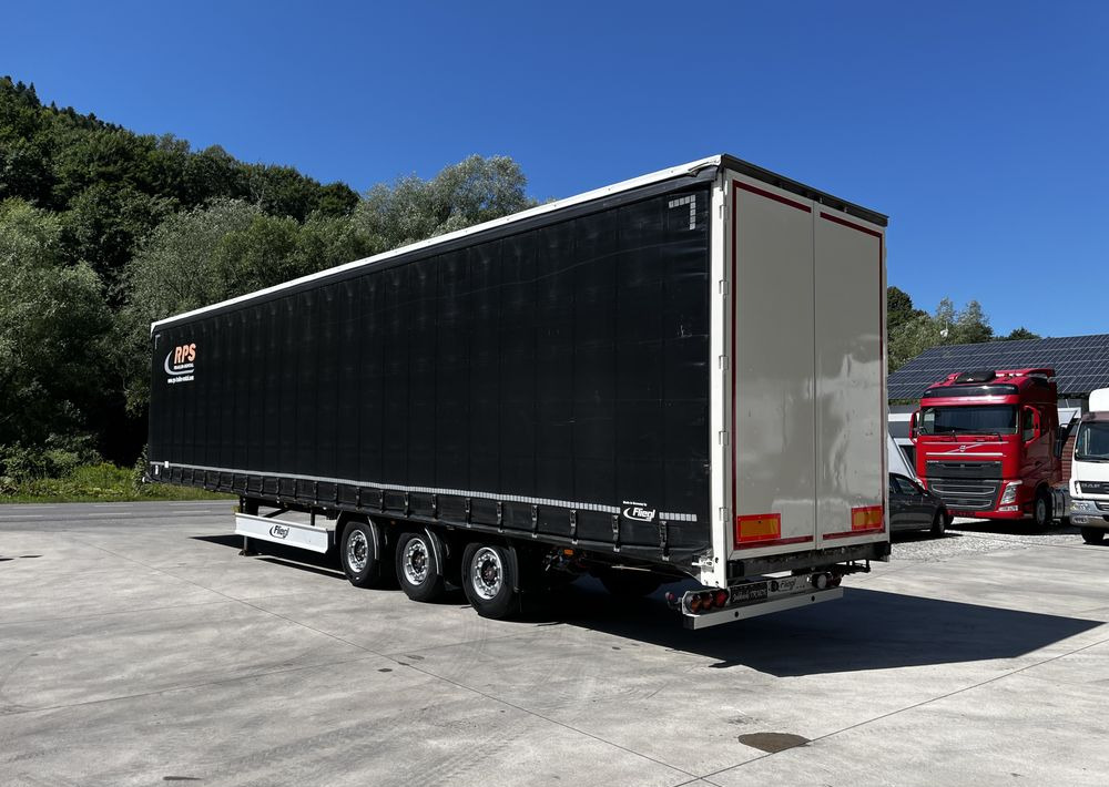 Fliegl Firanka Mega // 2017 Rok // SAF // Ocynk // Oś podnoszona // - Plachtový návěs: obrázek 3 Fliegl Firanka Mega // 2017 Rok // SAF // Ocynk // Oś podnoszona // - Plachtový návěs: obrázek 3