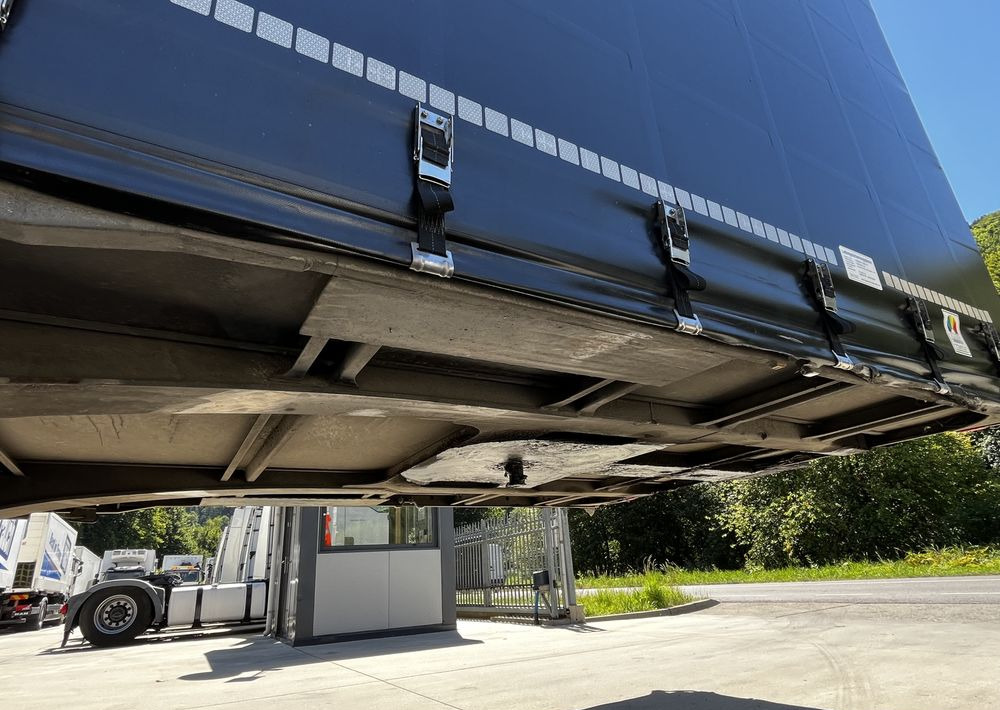 Plachtový návěs Fliegl Firanka Mega // 2017 Rok // SAF // Ocynk // Oś podnoszona //: obrázek 14