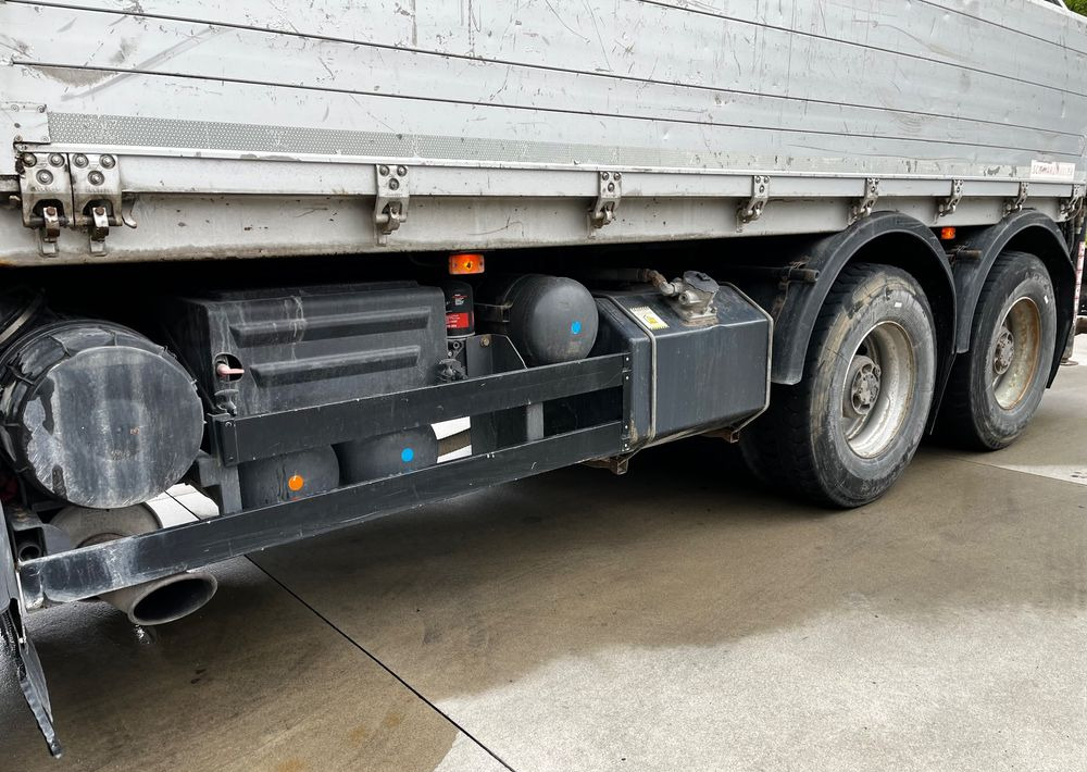 Nákladní automobil valníkový/ Plošinový, Auto s hydraulickou rukou Renault Kerax 380 EEV // Skrzynia Burtowa // HIAB XS166 Hipro + Radio // Zwolnice //  //: obrázek 8