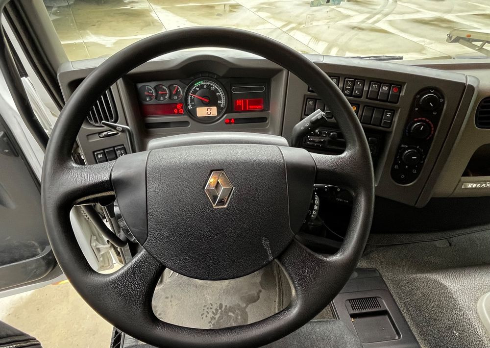 Renault Kerax 380 EEV // Skrzynia Burtowa // HIAB XS166 Hipro + Radio // Zwolnice // // - Nákladní automobil valníkový/ Plošinový, Auto s hydraulickou rukou: obrázek 4 Renault Kerax 380 EEV // Skrzynia Burtowa // HIAB XS166 Hipro + Radio // Zwolnice // // - Nákladní automobil valníkový/ Plošinový, Auto s hydraulickou rukou: obrázek 4