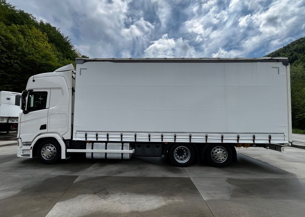 Scania R410 // 2018 Rok 6x2 // Retarder // Automat // Led // Navi // 77 // - Plachtový nákladní auto: obrázek 5 Scania R410 // 2018 Rok 6x2 // Retarder // Automat // Led // Navi // 77 // - Plachtový nákladní auto: obrázek 5
