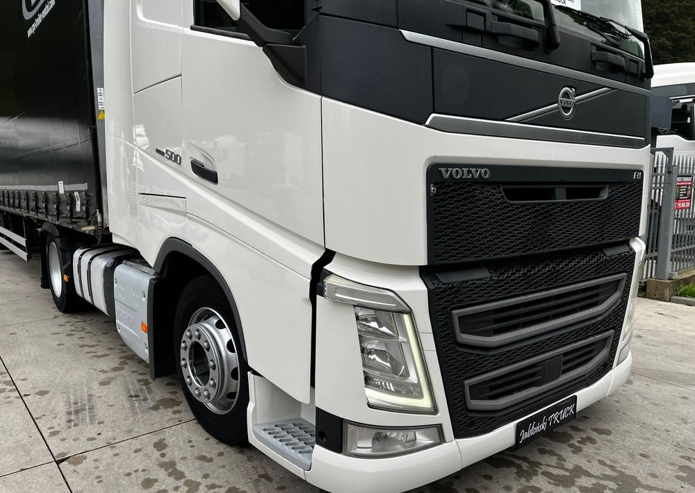 Volvo FH 500 Mega 2016 Rok + Fliegl 2017 // Oś podnoszona // Zestaw ! - Tahač, Plachtový návěs: obrázek 4 Volvo FH 500 Mega 2016 Rok + Fliegl 2017 // Oś podnoszona // Zestaw ! - Tahač, Plachtový návěs: obrázek 4