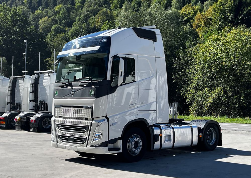 Volvo FH 500 // Zamiana na starszy //  EURO 6 // Standard // 2024 Rok // Parkclima // Globe XL // Skóry // Joystick // - Tahač: obrázek 1 Volvo FH 500 // Zamiana na starszy //  EURO 6 // Standard // 2024 Rok // Parkclima // Globe XL // Skóry // Joystick // - Tahač: obrázek 1