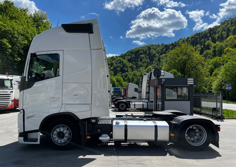Tahač Volvo FH500 // New Face // Low Deck // Full Led // ACC // Globe XL // ParkClima // Zamiana za starszy: obrázek 6