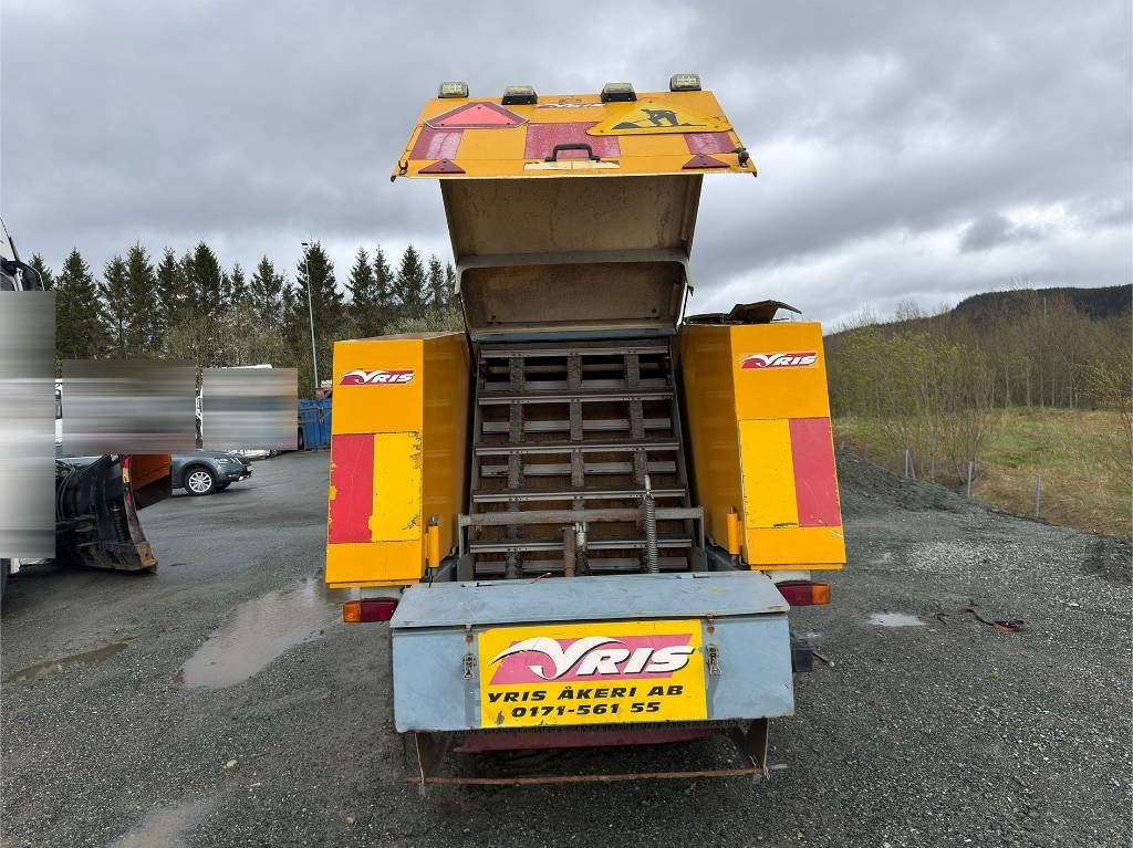 Broddway Combi feievogn - Zametací vůz: obrázek 3 Broddway Combi feievogn - Zametací vůz: obrázek 3