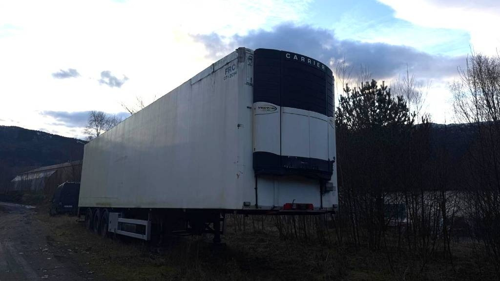 HFR SL 24 Carrier Vector 1850 Bussbygg Thermomax - Chladírenský návěs: obrázek 1 HFR SL 24 Carrier Vector 1850 Bussbygg Thermomax - Chladírenský návěs: obrázek 1