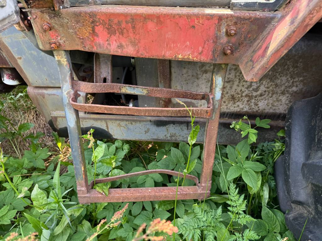 Traktor Massey Ferguson 675: obrázek 17