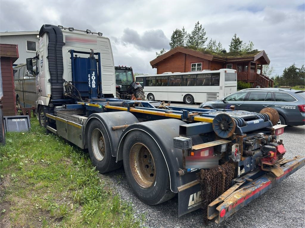 Volvo FH 540 - Hákový nosič kontejnerů: obrázek 5 Volvo FH 540 - Hákový nosič kontejnerů: obrázek 5
