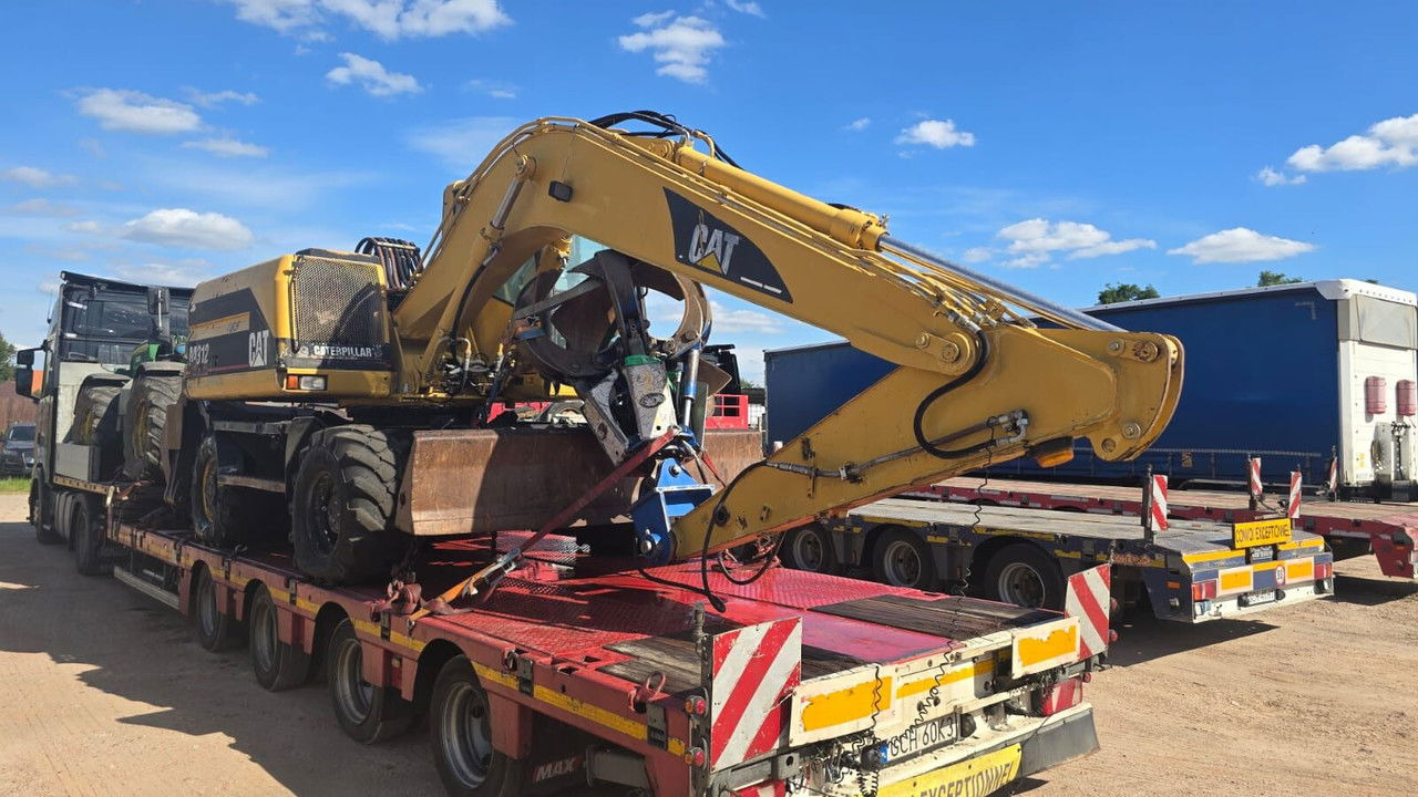 Caterpillar M312 Koparka PrzeŁAdunkowa Czerpak Świeżo Sprowadz ona - Kolesové rýpadlo: obrázek 1 Caterpillar M312 Koparka PrzeŁAdunkowa Czerpak Świeżo Sprowadz ona - Kolesové rýpadlo: obrázek 1