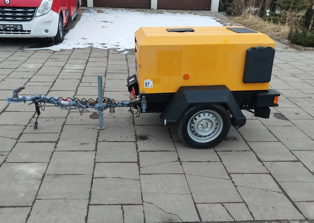 Doosan 7/20 - Mobilní kompresor: obrázek 5 Doosan 7/20 - Mobilní kompresor: obrázek 5