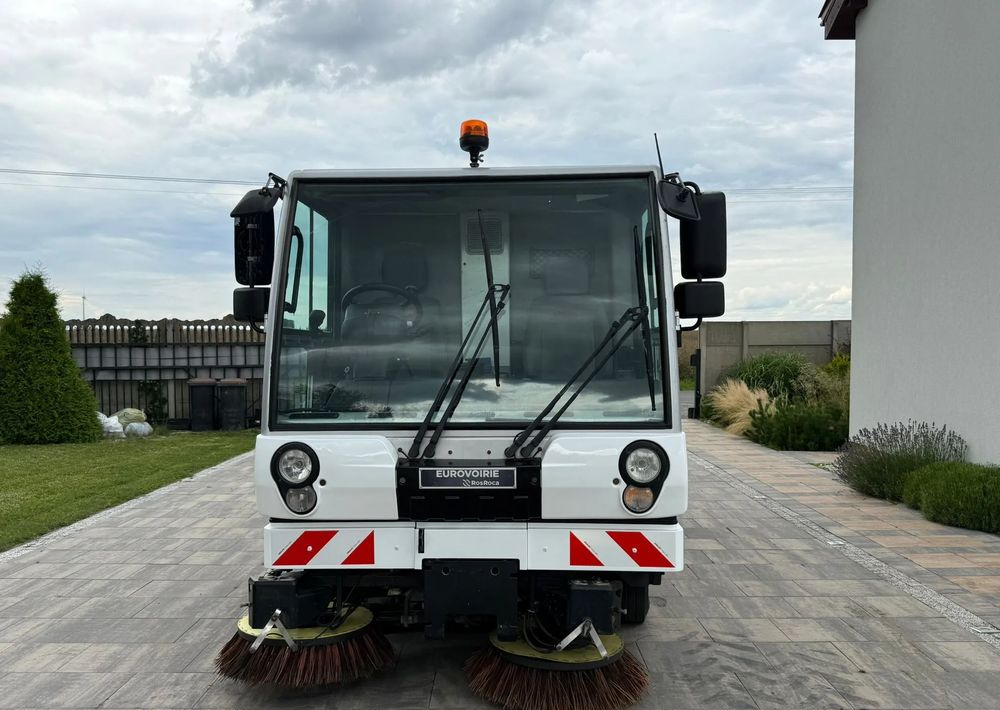 Inny Bucher Citycat 5000 - Vůz na odvoz odpadků: obrázek 2 Inny Bucher Citycat 5000 - Vůz na odvoz odpadků: obrázek 2