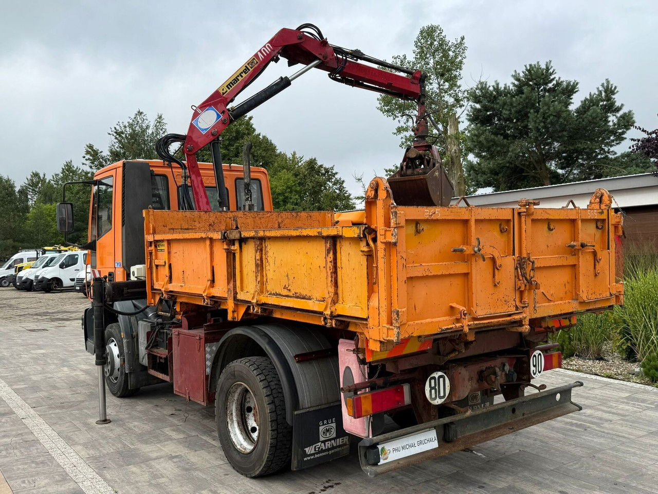 Sklápěč, Auto s hydraulickou rukou Iveco EuroCargo 120 120E18: obrázek 7