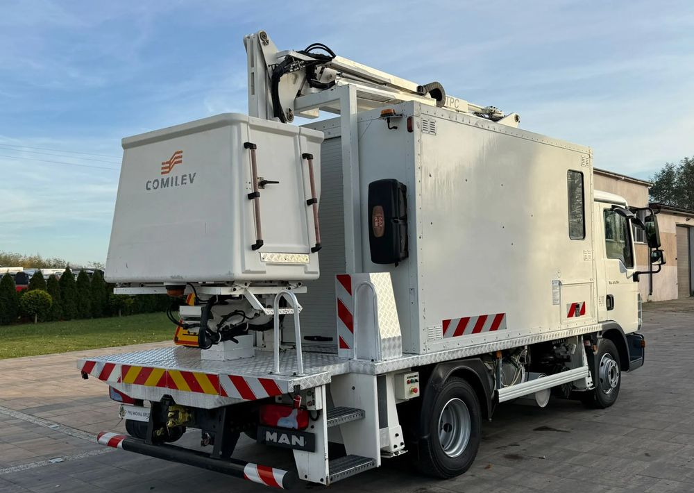 MAN TGL 12.250 - Autoplošina: obrázek 4 MAN TGL 12.250 - Autoplošina: obrázek 4