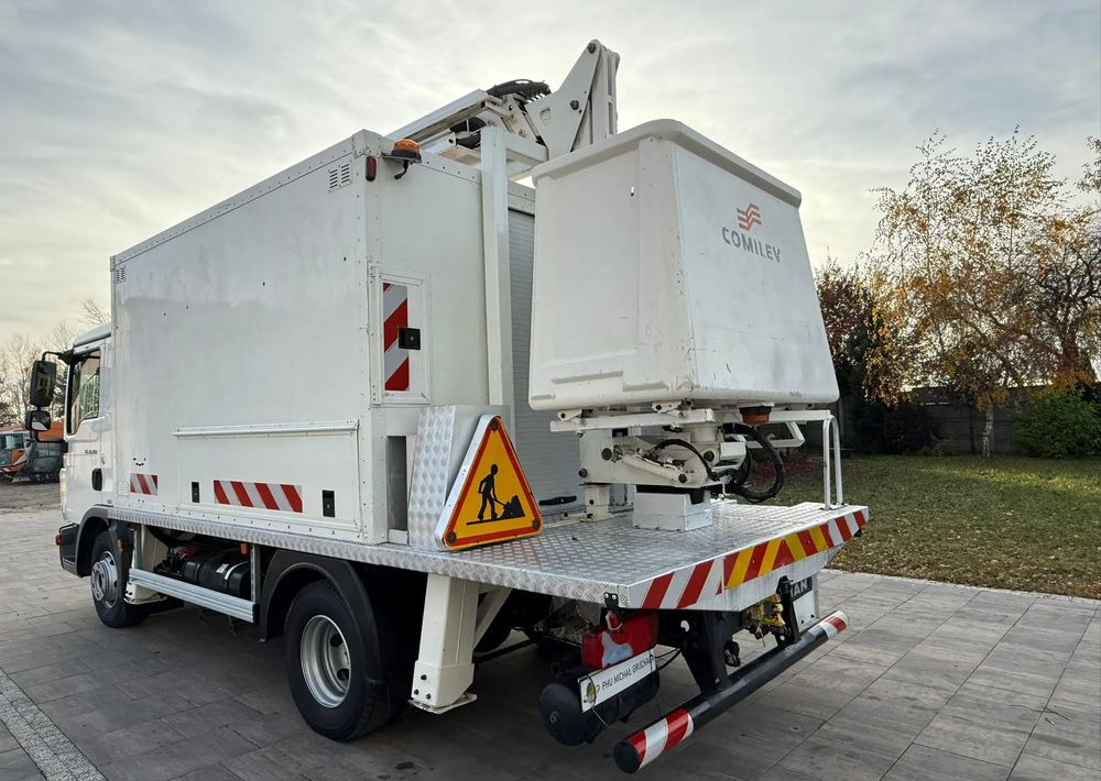 MAN TGL 12.250 - Autoplošina: obrázek 3 MAN TGL 12.250 - Autoplošina: obrázek 3