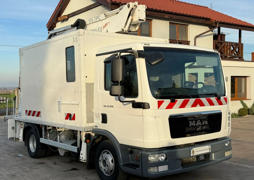 MAN TGL 12.250 - Autoplošina: obrázek 2 MAN TGL 12.250 - Autoplošina: obrázek 2