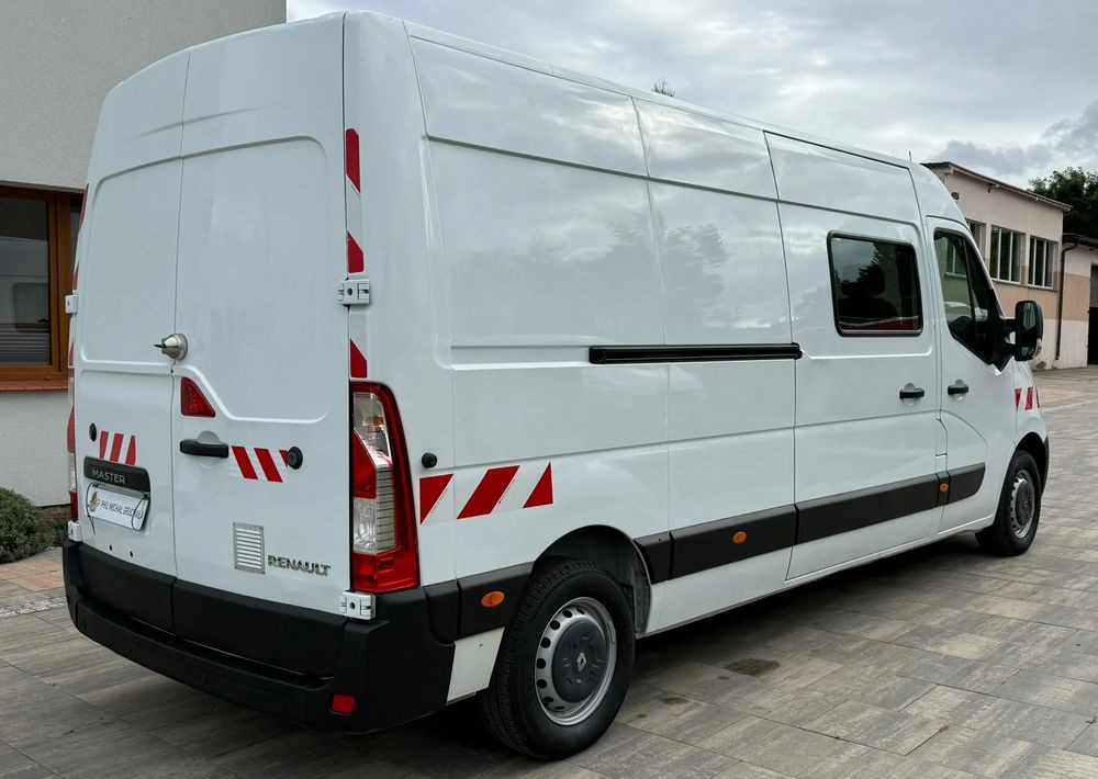 Renault Master - Dodávka s dvojitou kabinou: obrázek 4 Renault Master - Dodávka s dvojitou kabinou: obrázek 4