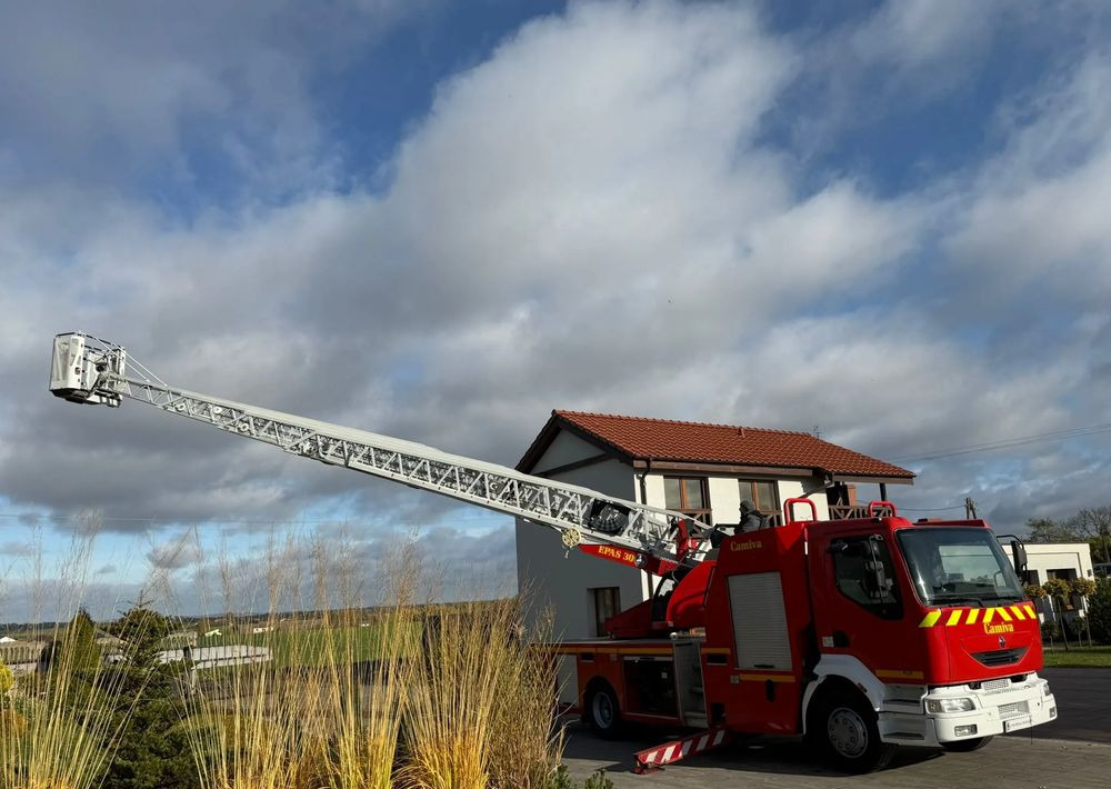 Renault Midlum 210 - Hasičský vůz: obrázek 4 Renault Midlum 210 - Hasičský vůz: obrázek 4
