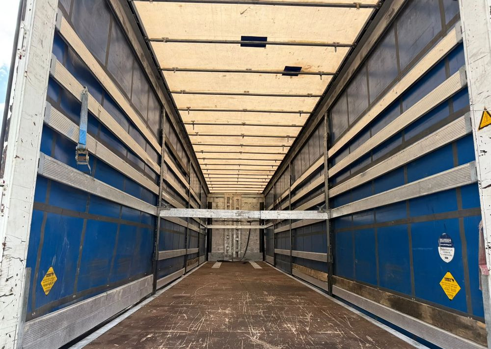 Schmitz Cargobull MEGA VARIOS+BDE - Plachtový návěs: obrázek 5 Schmitz Cargobull MEGA VARIOS+BDE - Plachtový návěs: obrázek 5