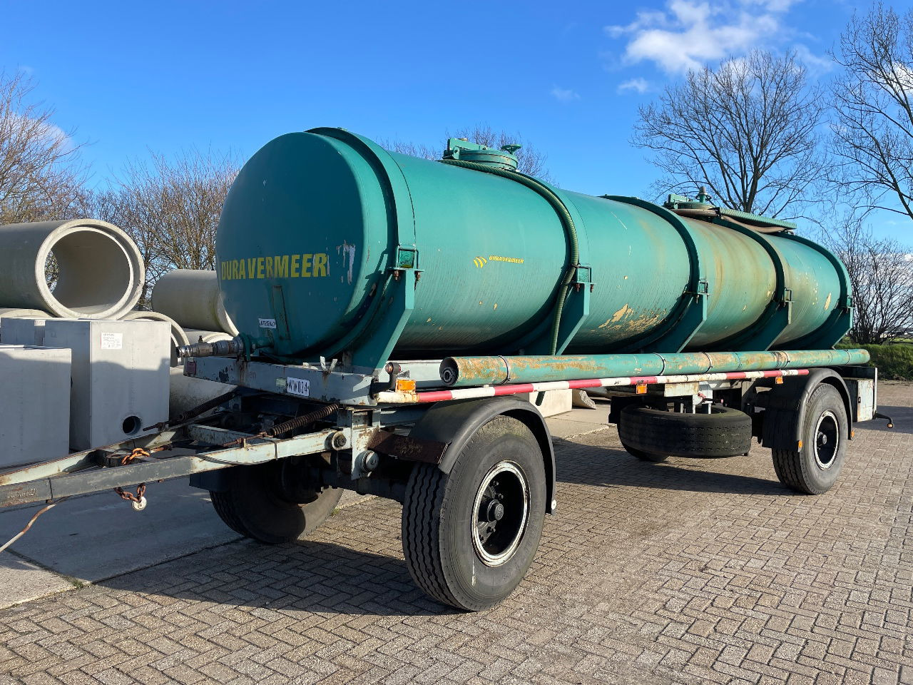 Burg Bitumen tank inox 14.000L - Cisternový přívěs: obrázek 1 Burg Bitumen tank inox 14.000L - Cisternový přívěs: obrázek 1
