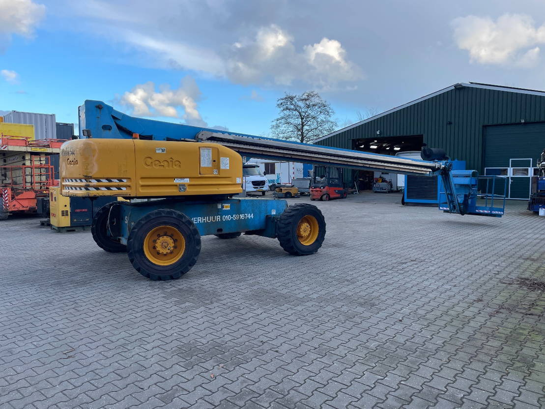 Genie S85 telescopic boomlift hoogwerker - Teleskopická plošina: obrázek 2 Genie S85 telescopic boomlift hoogwerker - Teleskopická plošina: obrázek 2