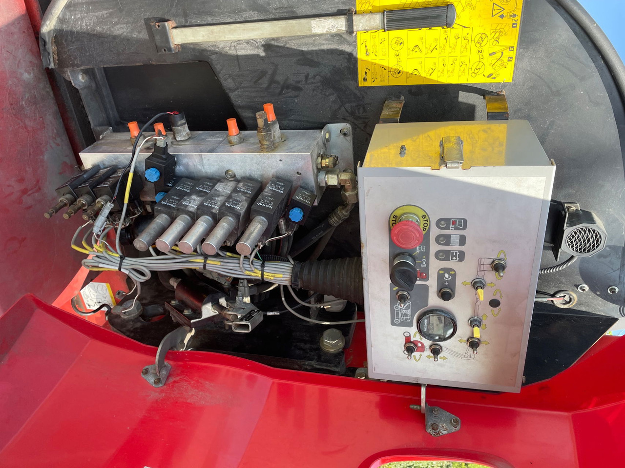 Kloubová plošina Manitou 170 Aetj: obrázek 10