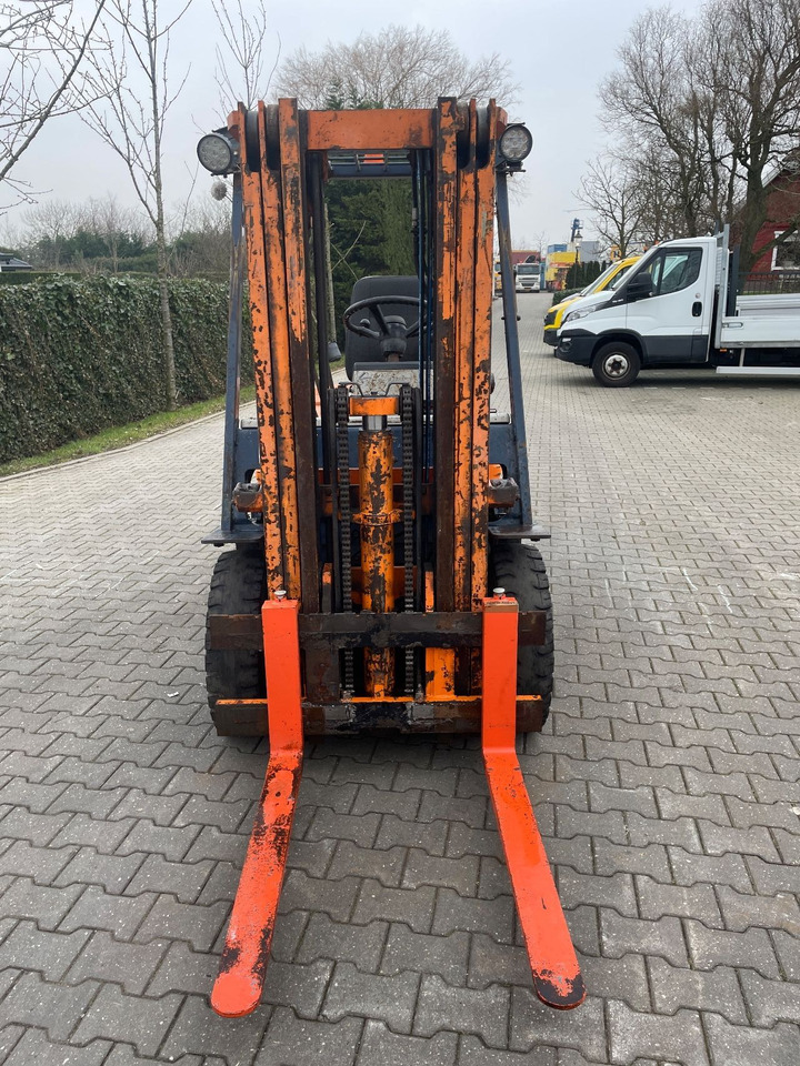 Toyota 2.5ton diesel triplo heftruck forklift - Vysokozdvižný vozík: obrázek 5 Toyota 2.5ton diesel triplo heftruck forklift - Vysokozdvižný vozík: obrázek 5