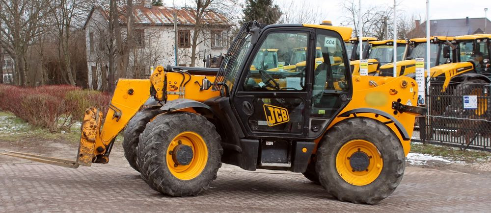 JCB 535-95 - Teleskopický manipulátor: obrázek 4 JCB 535-95 - Teleskopický manipulátor: obrázek 4