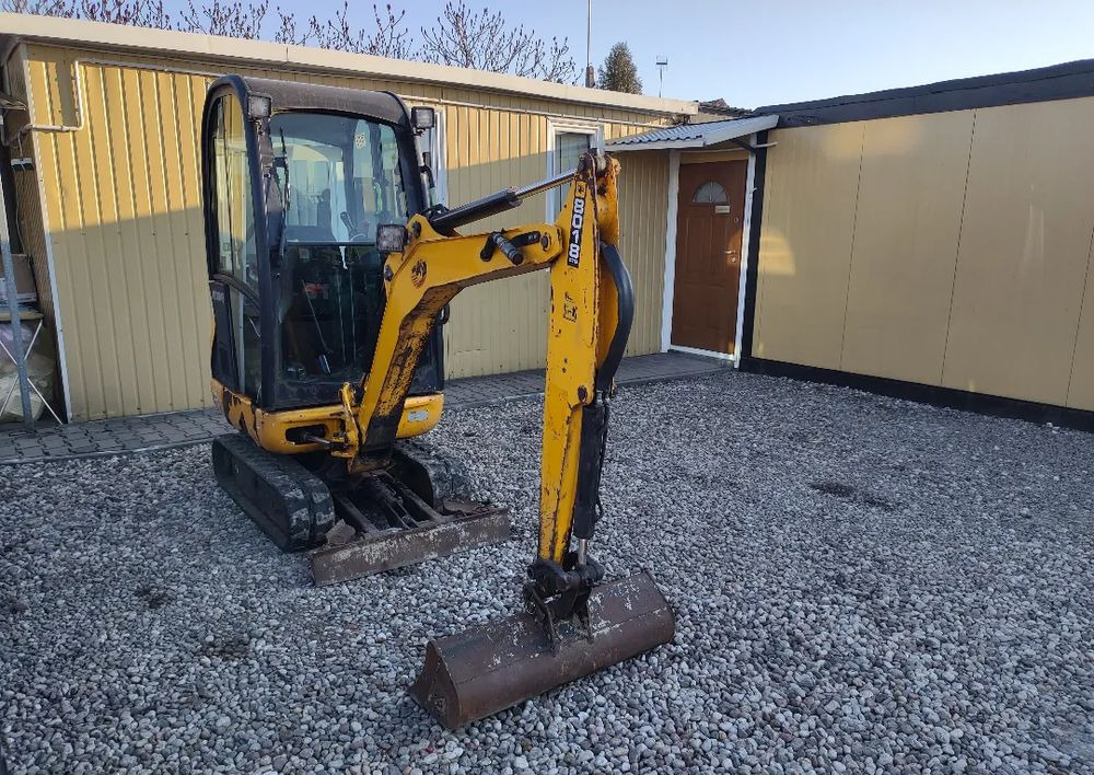 JCB 8018 - Mini rýpadlo: obrázek 4 JCB 8018 - Mini rýpadlo: obrázek 4