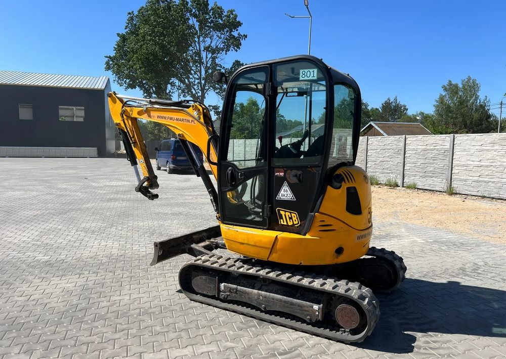 JCB 8026 - Mini rýpadlo: obrázek 4 JCB 8026 - Mini rýpadlo: obrázek 4