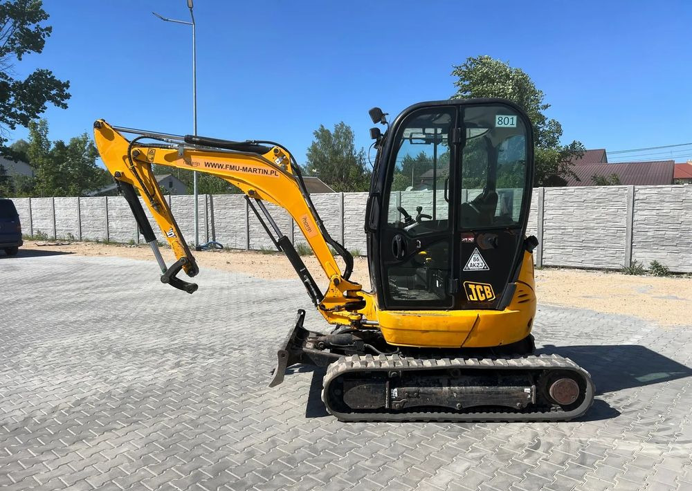 JCB 8026 - Mini rýpadlo: obrázek 3 JCB 8026 - Mini rýpadlo: obrázek 3