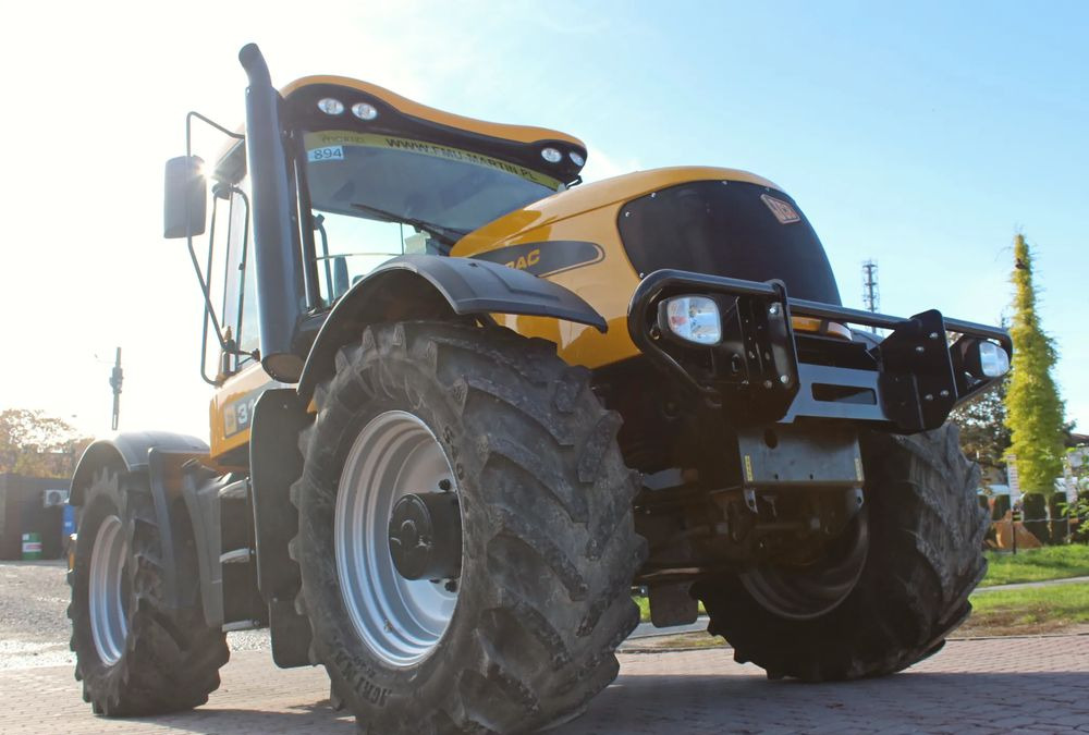 JCB Fastrac 3170 - Traktor: obrázek 3 JCB Fastrac 3170 - Traktor: obrázek 3