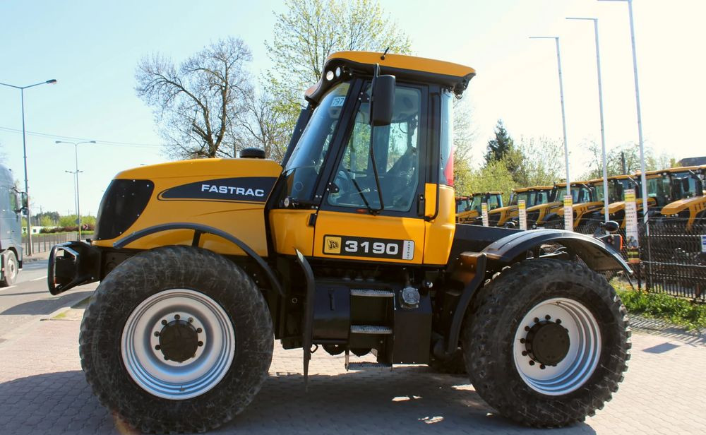 JCB Fastrac 3190 - Traktor: obrázek 5 JCB Fastrac 3190 - Traktor: obrázek 5